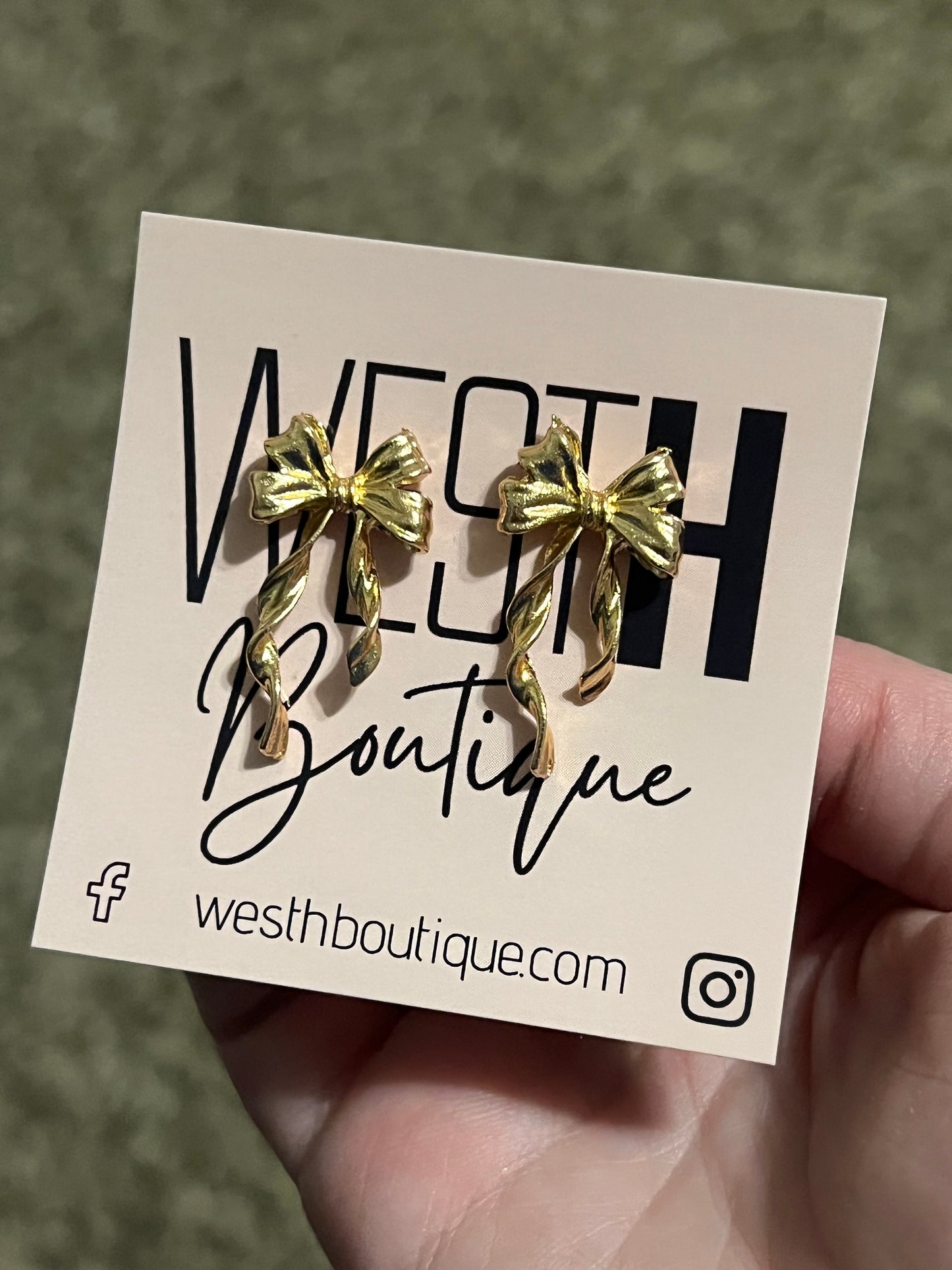 Gold Bow Studs