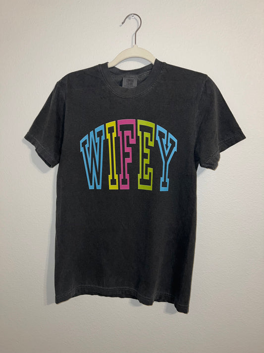 Bright Wifey Tee